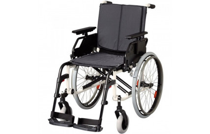 Кресло-коляска инвалидная Dietz Caneo L