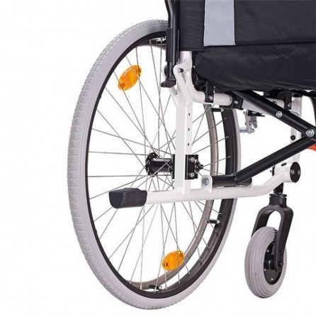 Кресло-коляска инвалидная Dietz Caneo E