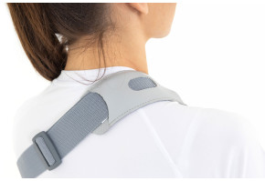 Плечевая накладка, не раздражающая плечи и шею.