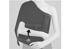 Закрепите переднюю часть жилета (3).