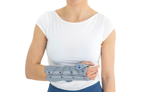 Есть на левую и правую руку