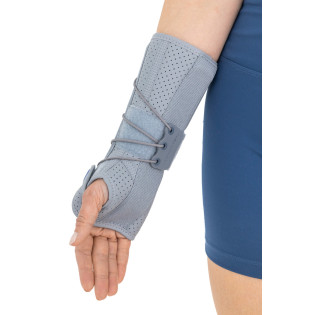 Ортез для кисти и предплечья на шнуровке Reh4Mat Stretto 3 Am-osn-u-03