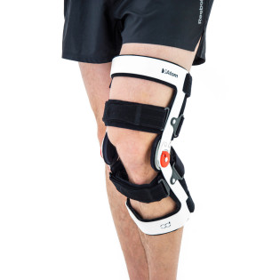 Экзоскелетный ортез нижней конечности с регулировкой диапазона подвижности Reh4Mat Atom/1r