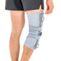 Одношинный разгружающий ортез коленного сустава с регулировкой диапазона подвижности с шагом 15° и динамичными спиральными ремнями Reh4Mat Attack 1r