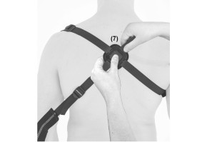 7) Заблокируйте ремни, что бы предотвратить их перемещение